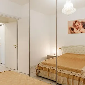 Afrodite Apartment