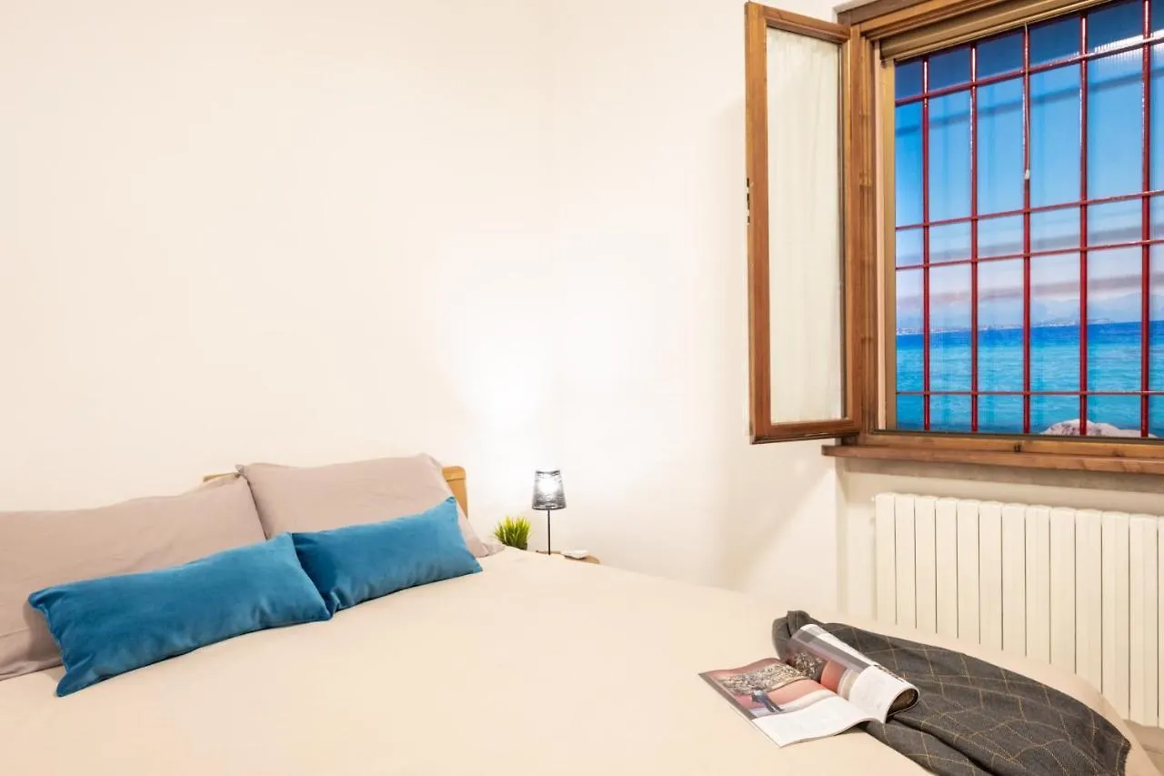 Casa Dolce Casa Desenzano - 2 Passi Dal Lago Apartment Desenzano del Garda 0*,