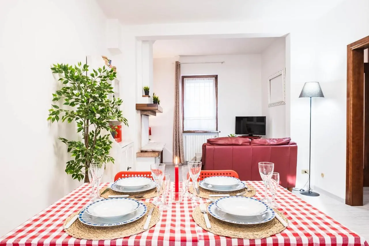 Casa Dolce Casa Desenzano - 2 Passi Dal Lago Apartment Desenzano del Garda Italy